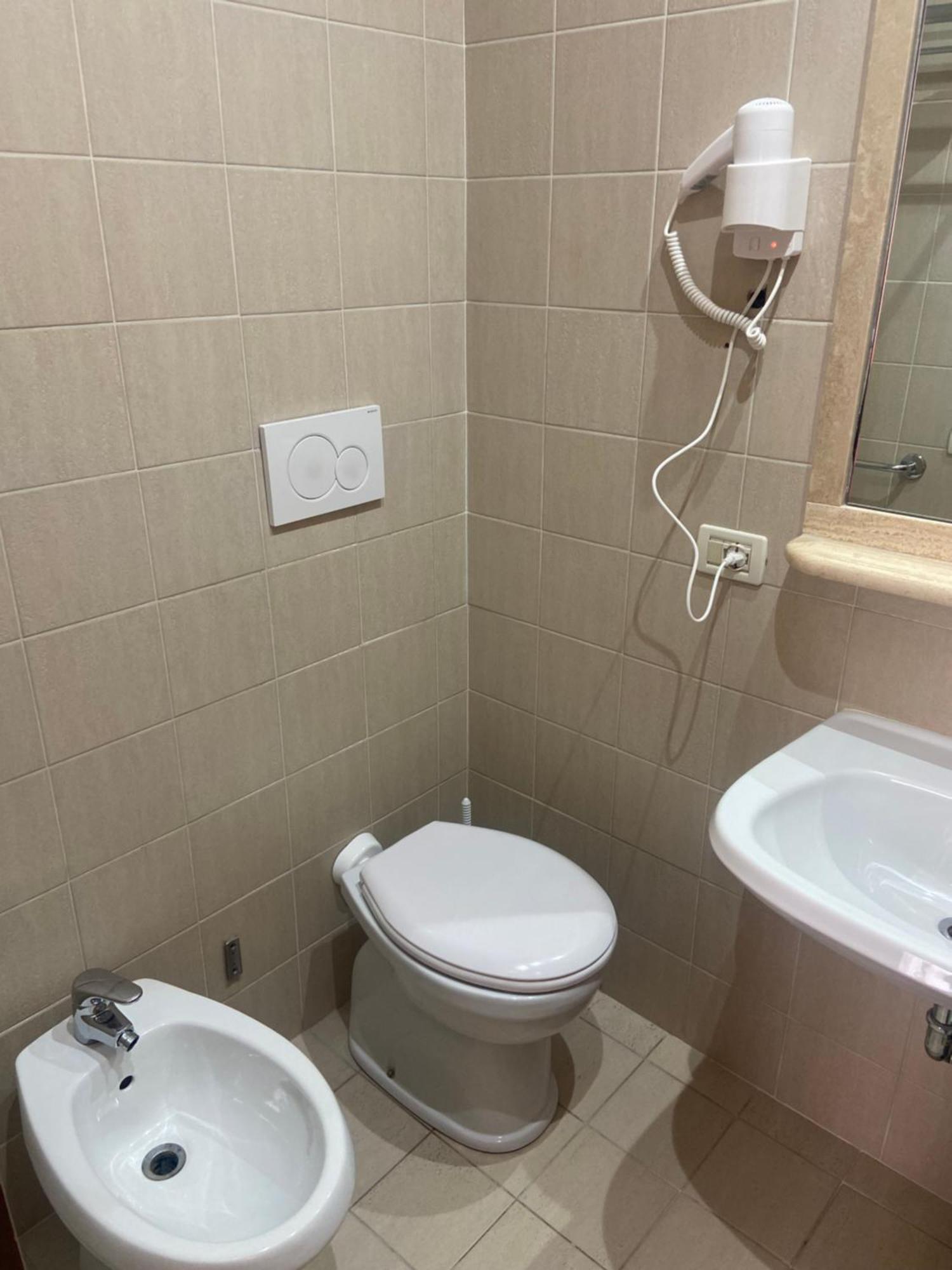 Hotel Center 3 — Fotos 3